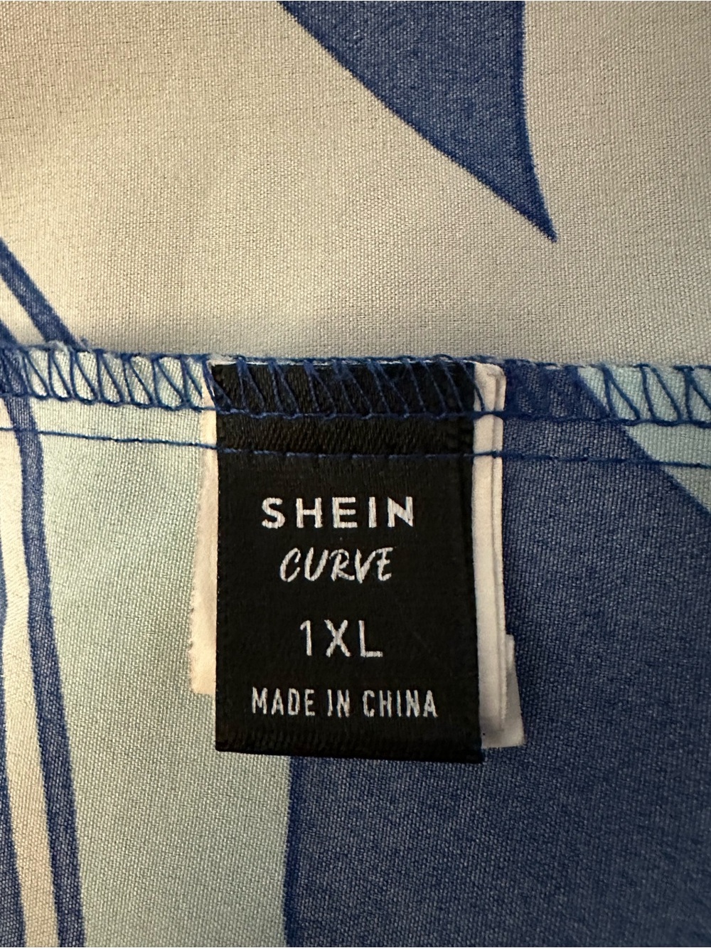 SHEIN Blue & White Abstract Print Two-Piece Wide Leg Pantsuit - Size 1X - Picture 12 of 15